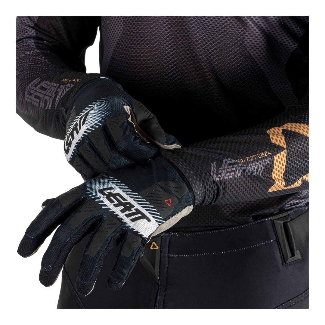 Leatt 2025 5.5 UltraWeld Jersey - Stealth